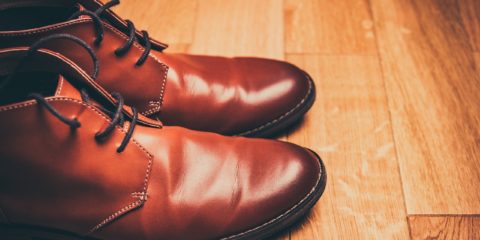 Ohne Glanz geht nichts: Wie Sie Schuhe zum Strahlen bringen